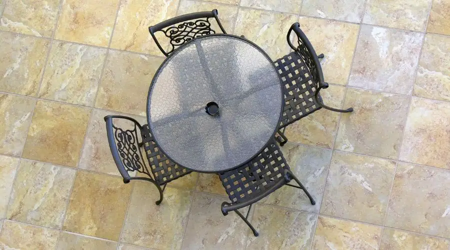 how-to-clean-mesh-patio-furniture-9-helpful-tips-backyard-patios