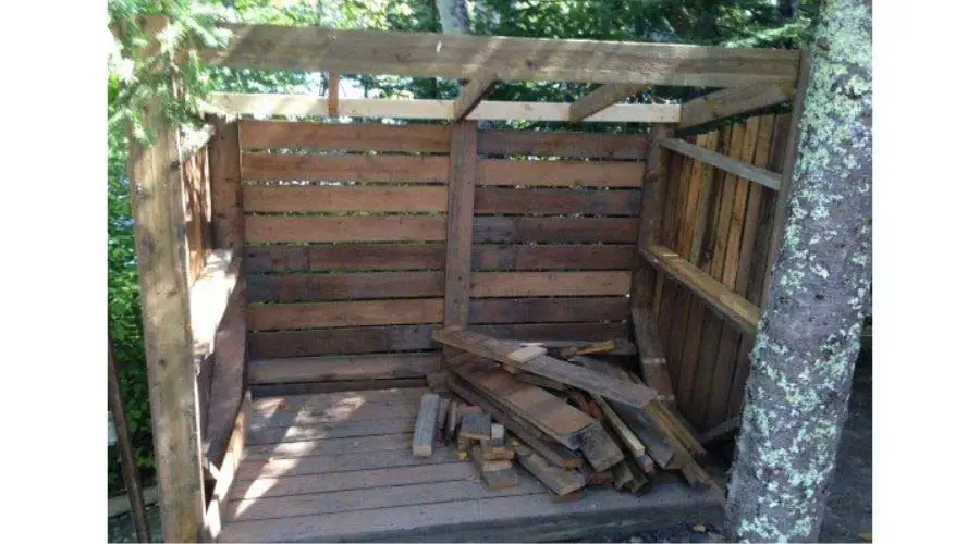 15 Ideas to Repurpose Old Decking Boards Backyard Patios and Decks