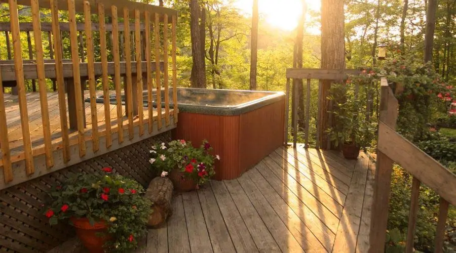 How to Reinforce a Deck for a Hot Tub (Explained) Backyard Patios and